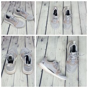 Women's Adidas Pure Boost X TR 2